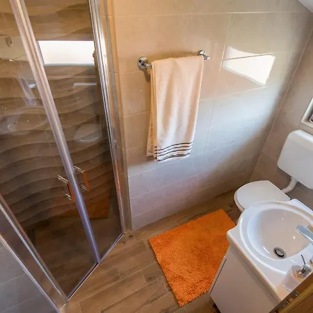 Vidov Apartment *