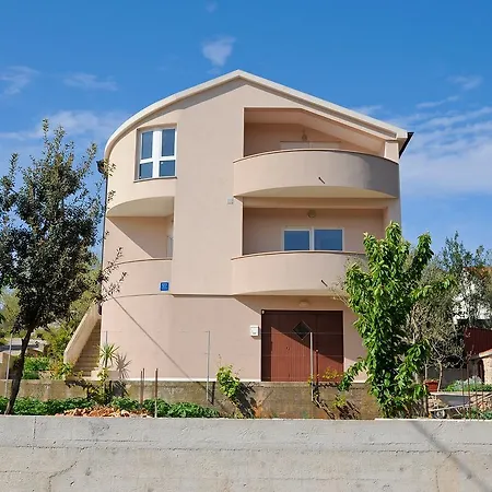 Vidov By The Lejlighed *