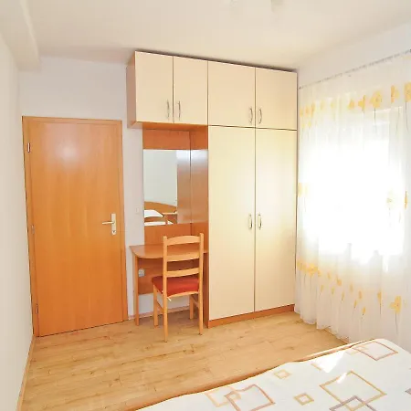 Vidov Apartment *