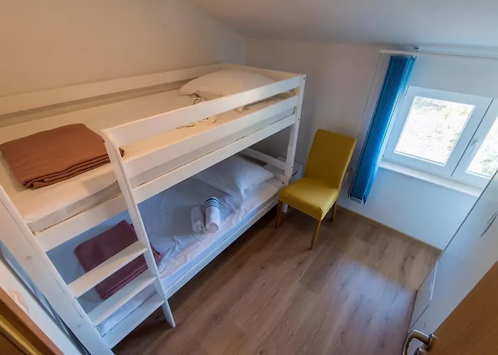 Apartment Vidov Kali